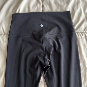 Lululemon Align high rise 31” Size 8 Tall